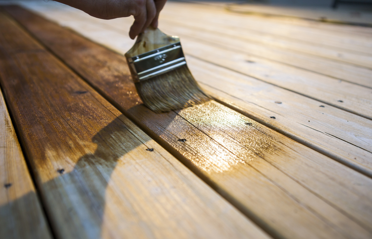 3 Tips for Maintaining the Outside of Your Home - Deck Stain